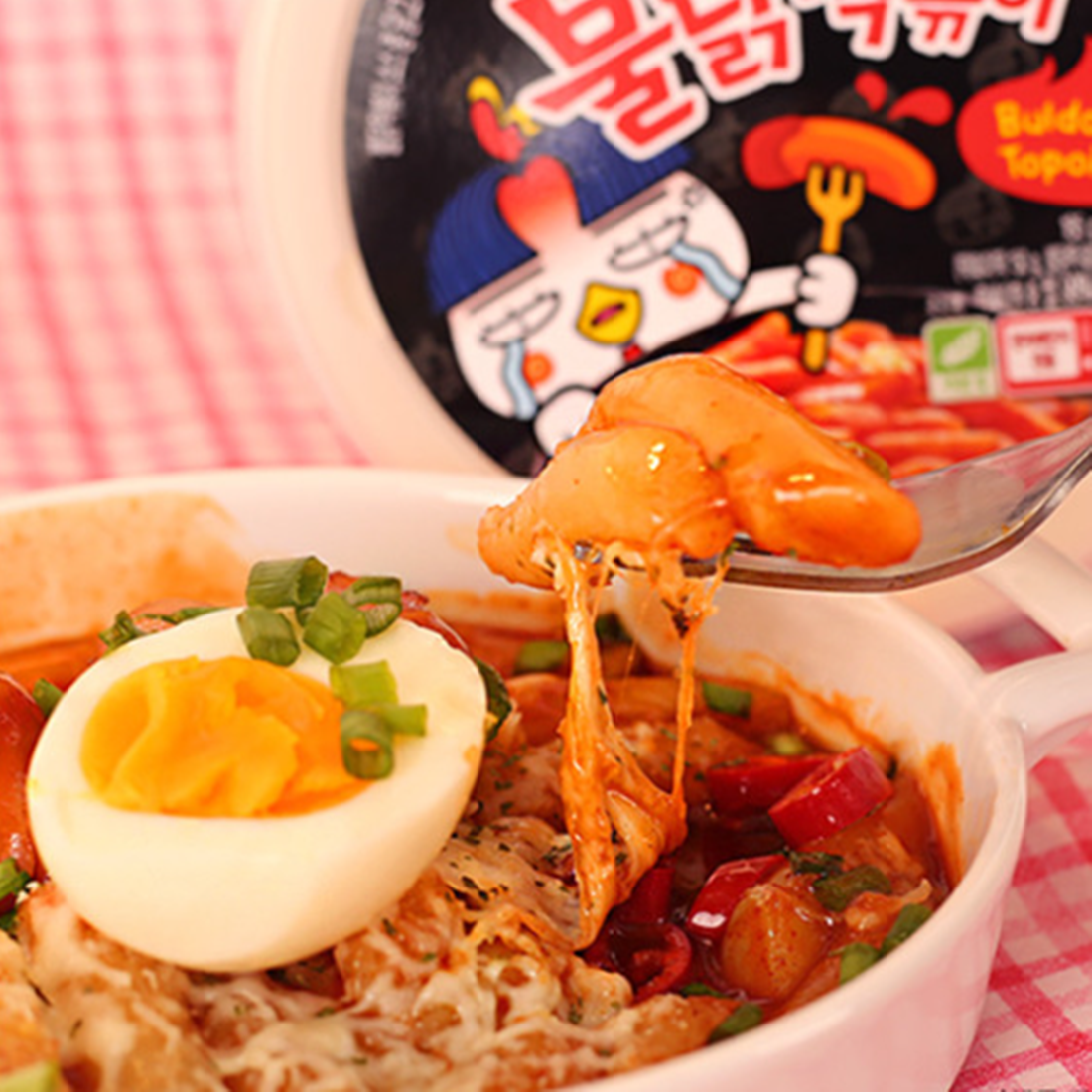 Samyang Buldak Tteokbokki Cup Istantaneo al Pollo Piccante - 185g